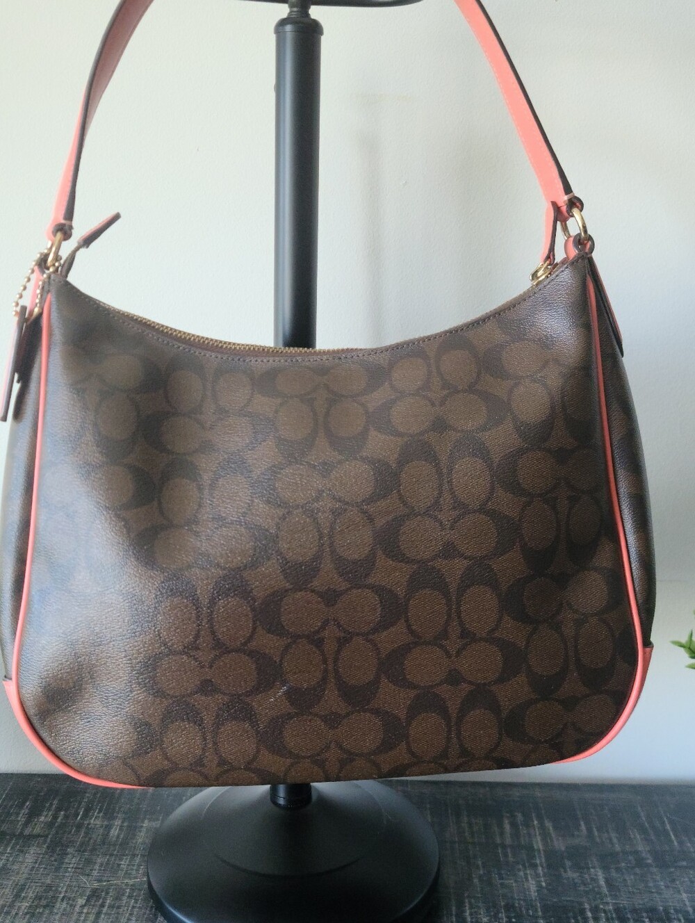 Coach Zip Shoulder Bag in Brown Signature Canvas & Pink (Coral) Leather #F29209 - Picture 7 of 16